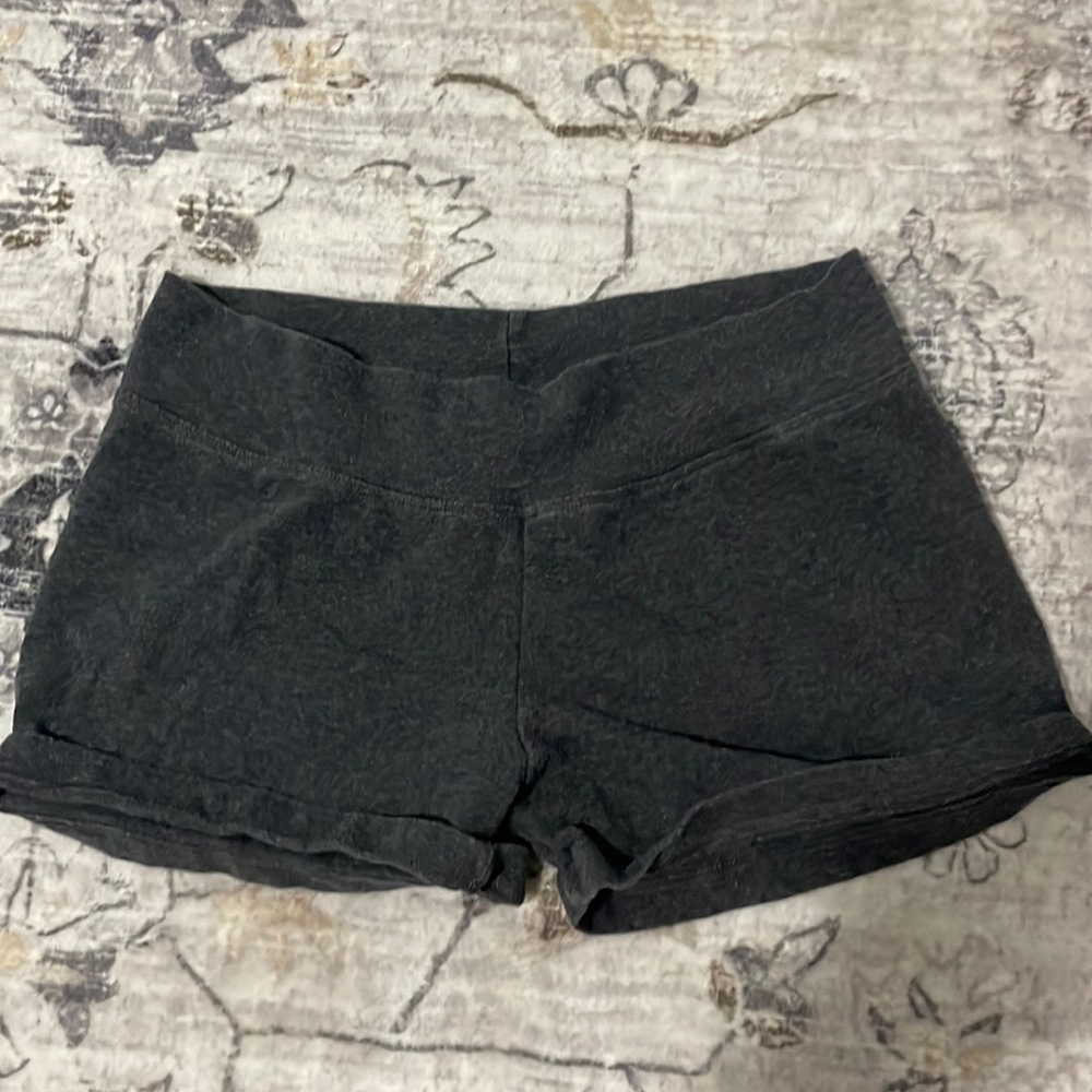 Brandy Melville shorts